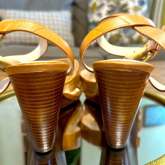 Cole Haan Like New Marietta Woman’s Pecan Leather Strap Wedge sandals Size 8 - Picture 8 of 13